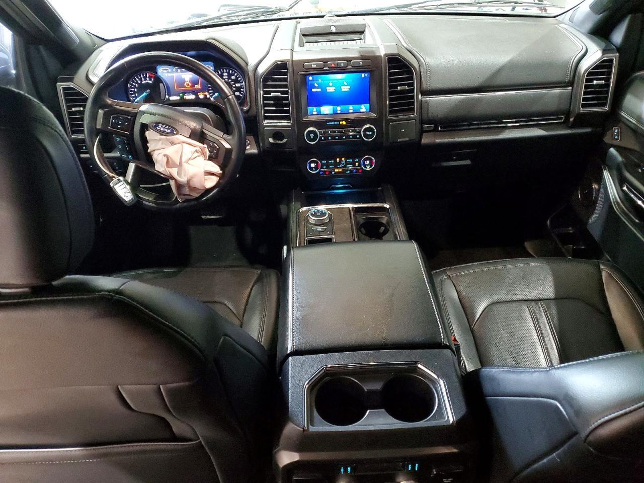 2021 FORD Expedition