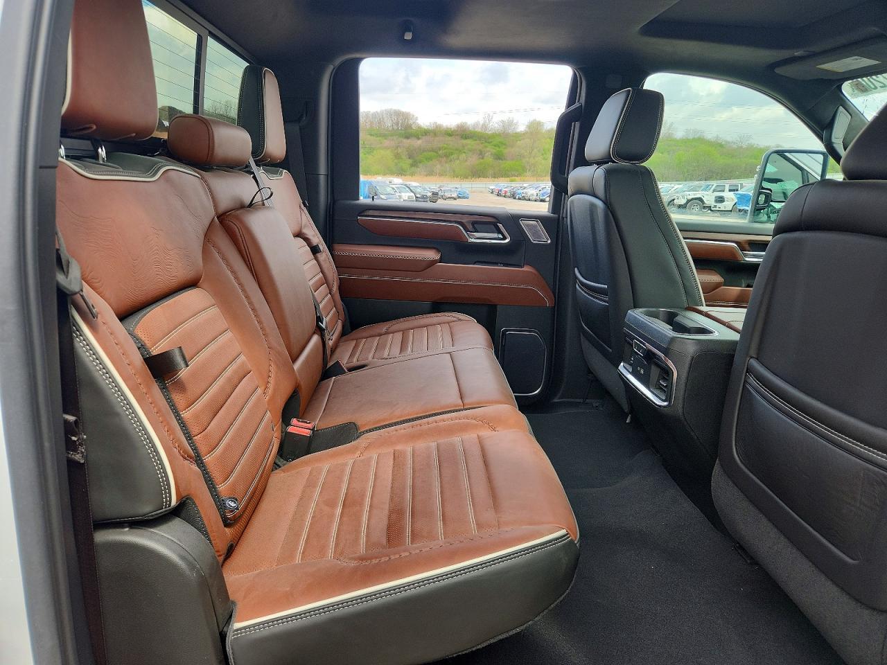 2024 GMC Sierra