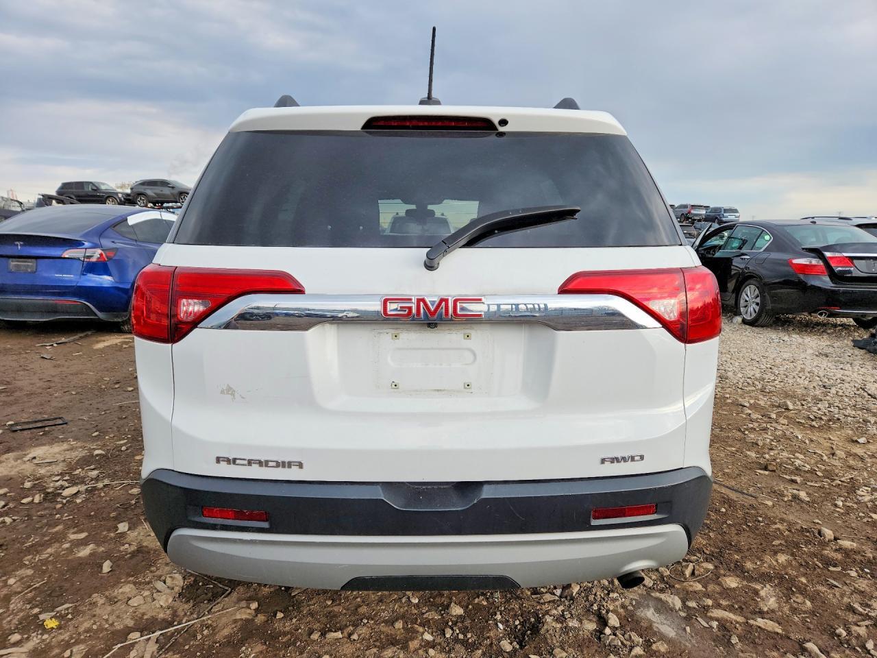 2017 GMC ACADIA