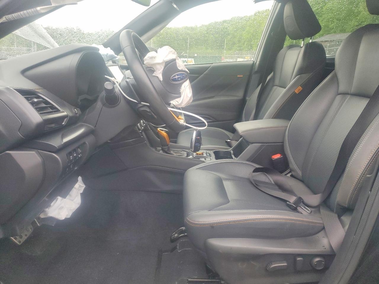 2023 SUBARU FORESTER