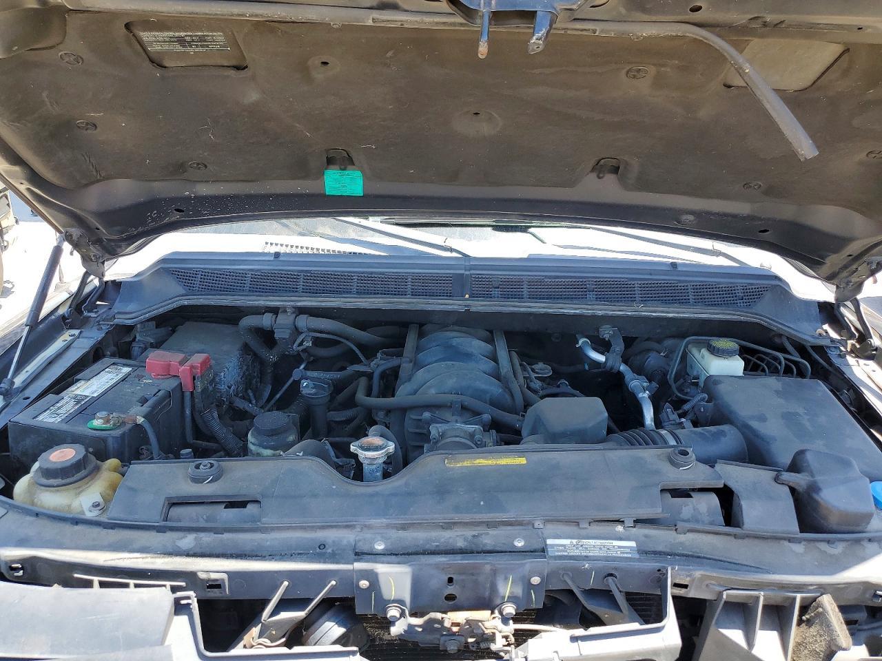 2012 NISSAN Titan