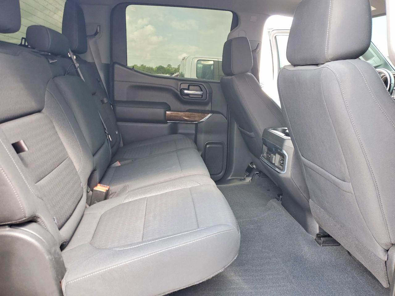 2021 GMC Sierra