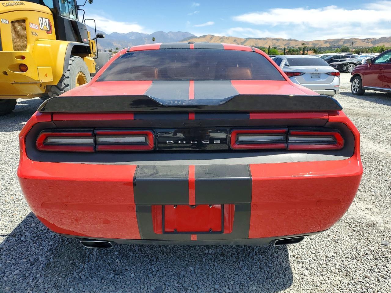 2014 DODGE Challenger