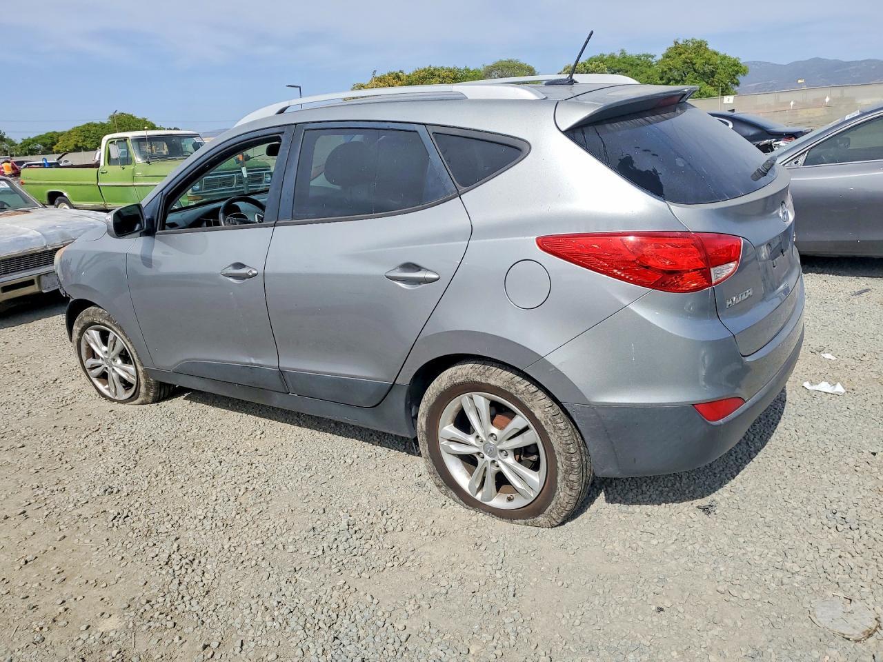 2013 HYUNDAI TUCSON