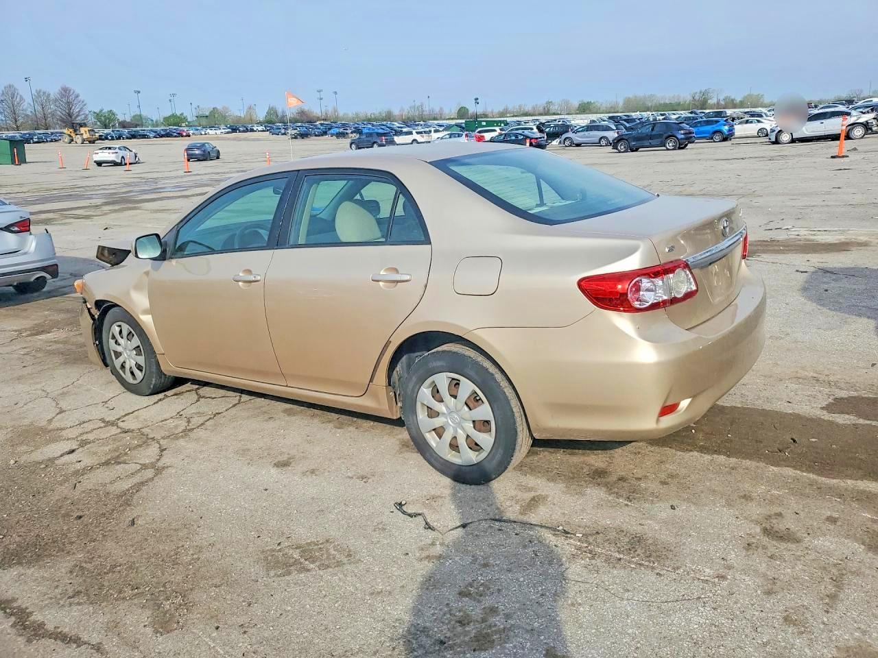 2011 TOYOTA COROLLA