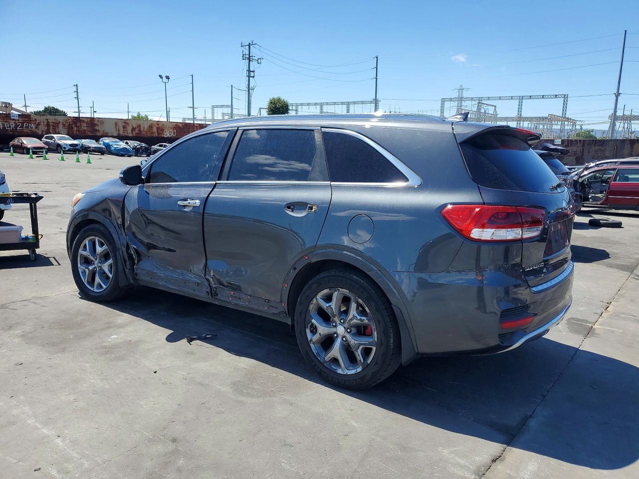 2018 KIA SORENTO