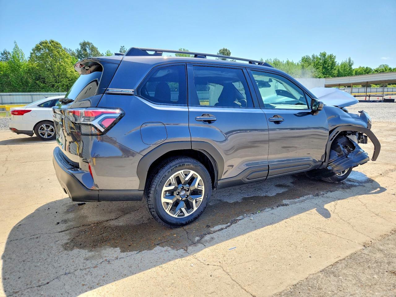 2025 SUBARU FORESTER
