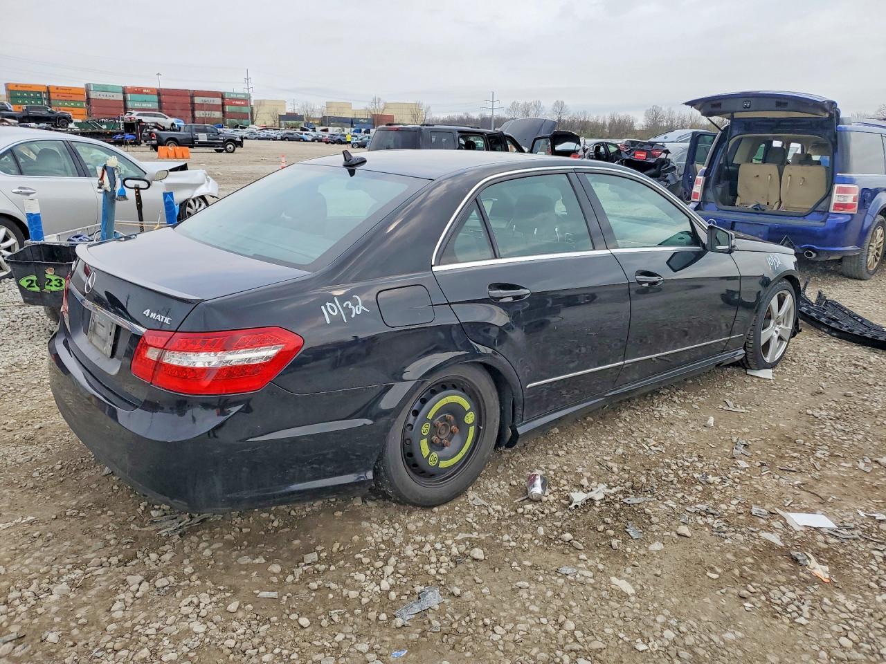 2011 MERCEDES-BENZ E-Class