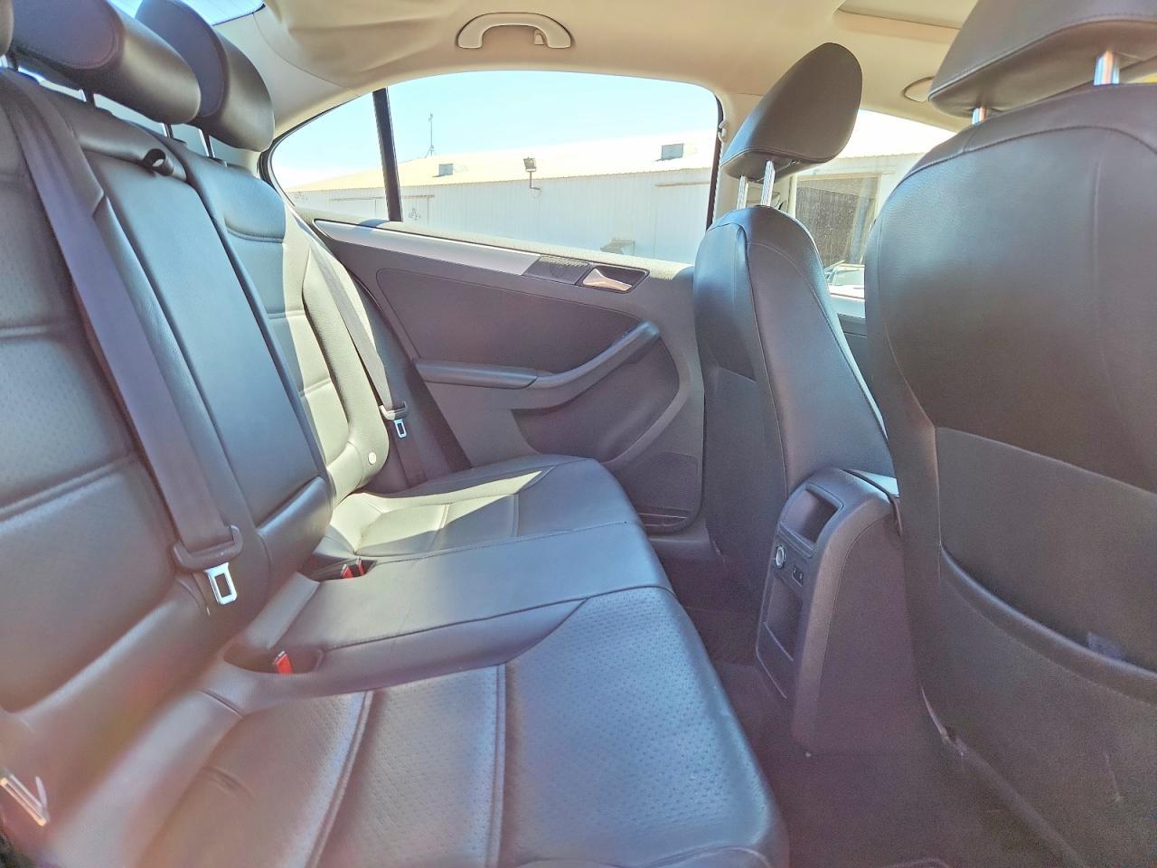 2013 VOLKSWAGEN JETTA