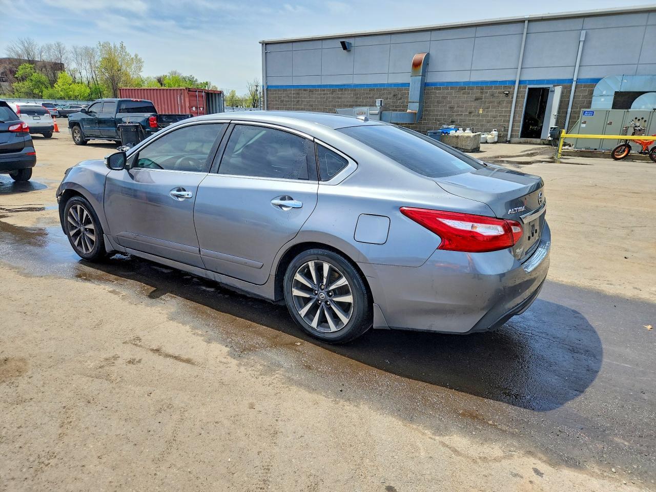 2016 NISSAN ALTIMA