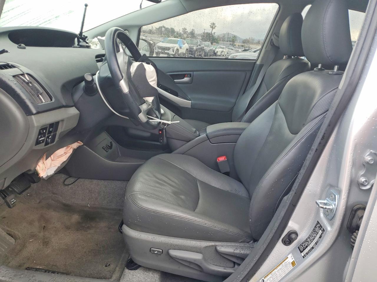 2010 TOYOTA PRIUS V