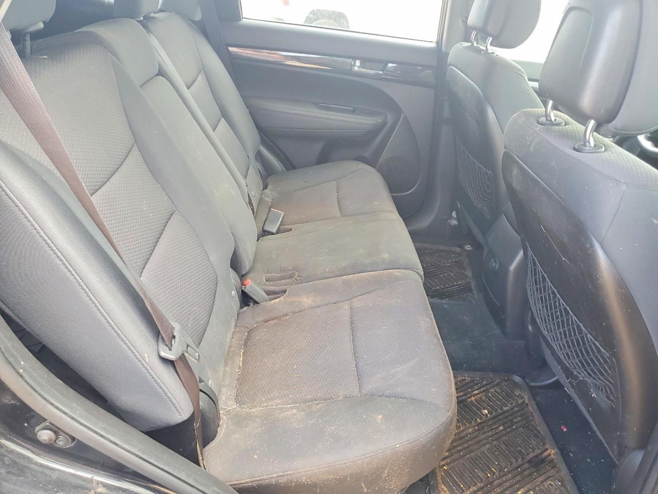 2011 KIA SORENTO
