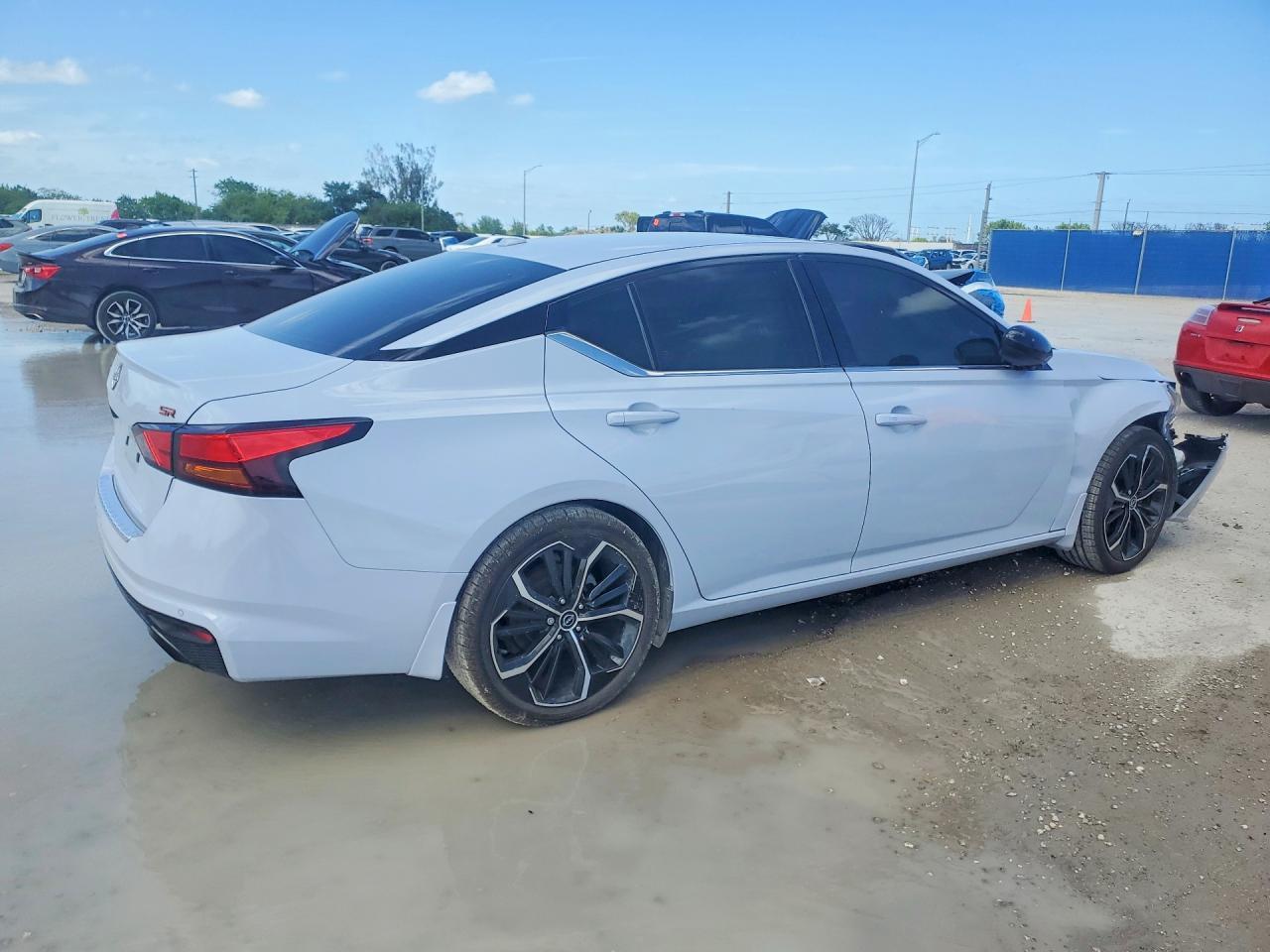2023 NISSAN ALTIMA