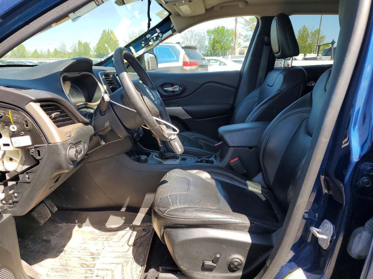 2018 JEEP CHEROKEE