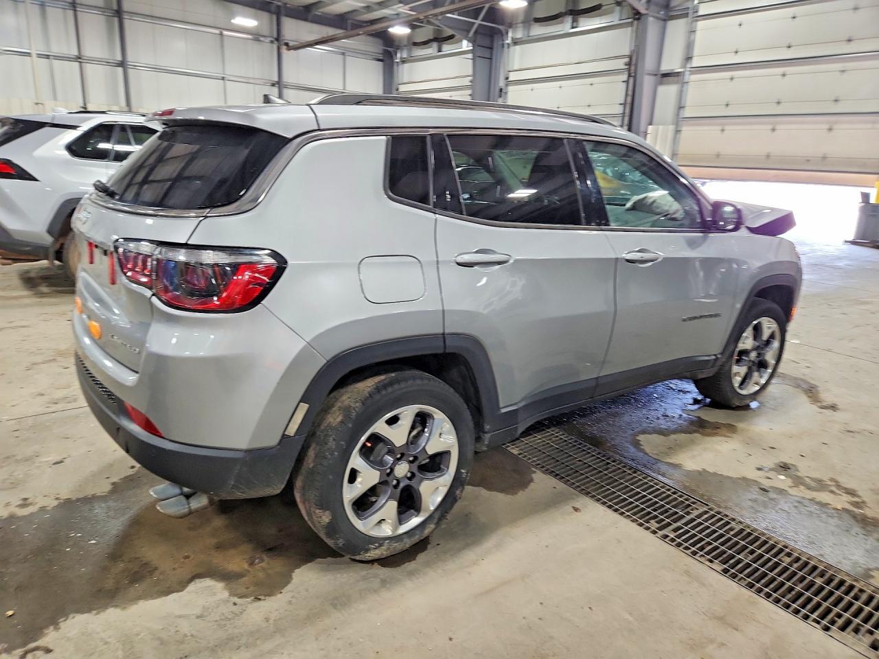 2021 JEEP Compass