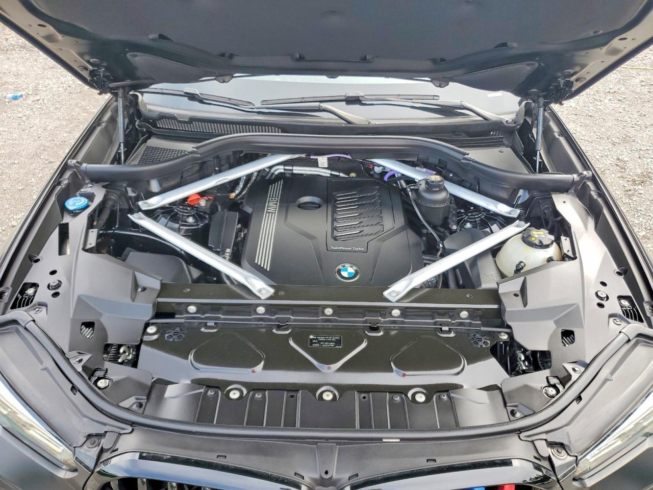 2021 BMW X6