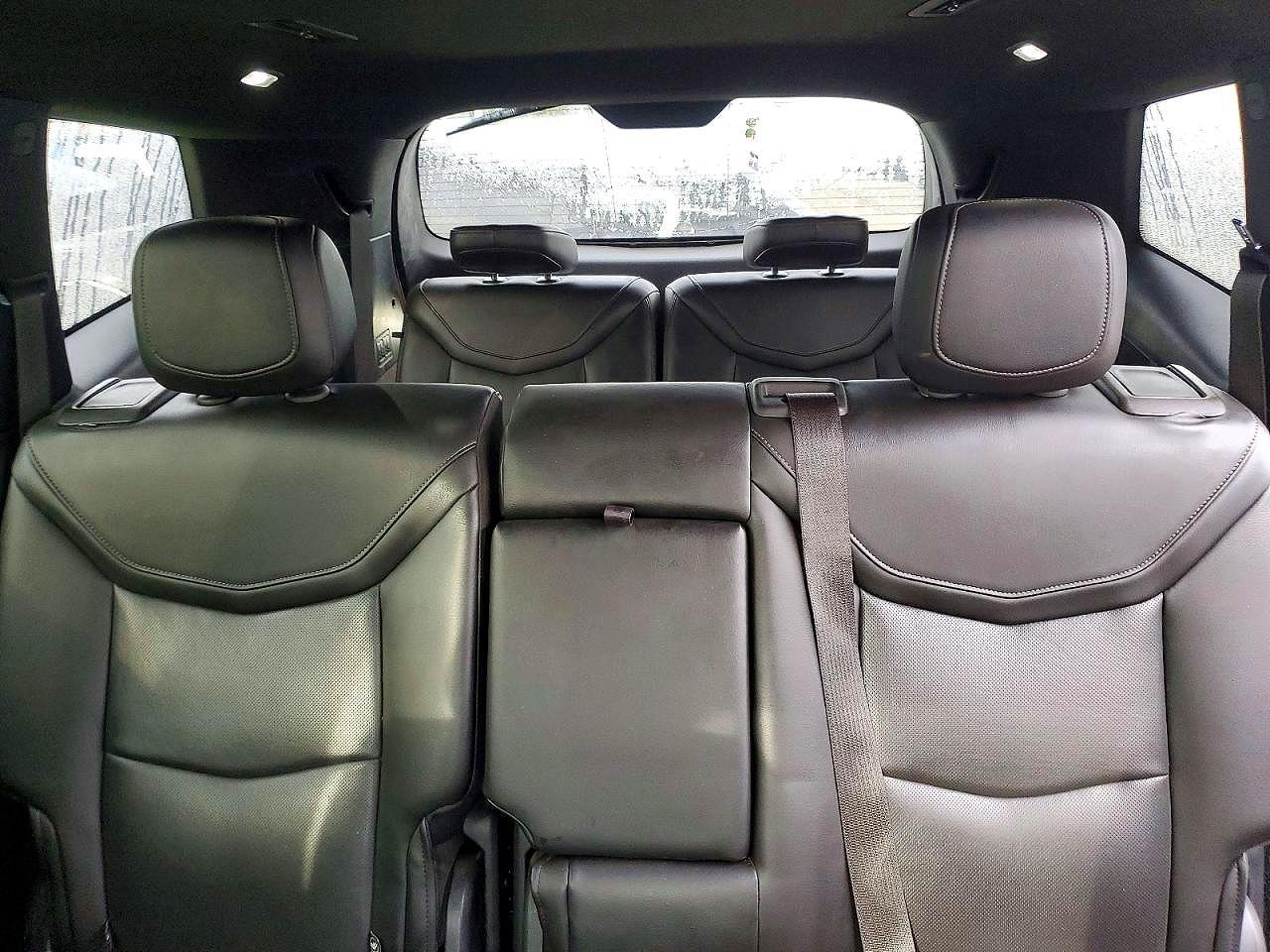 2022 CADILLAC XT6