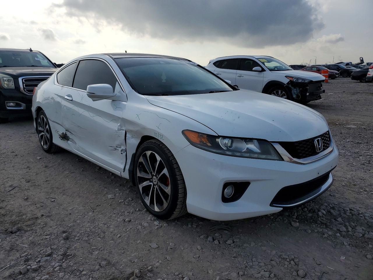 2015 HONDA ACCORD