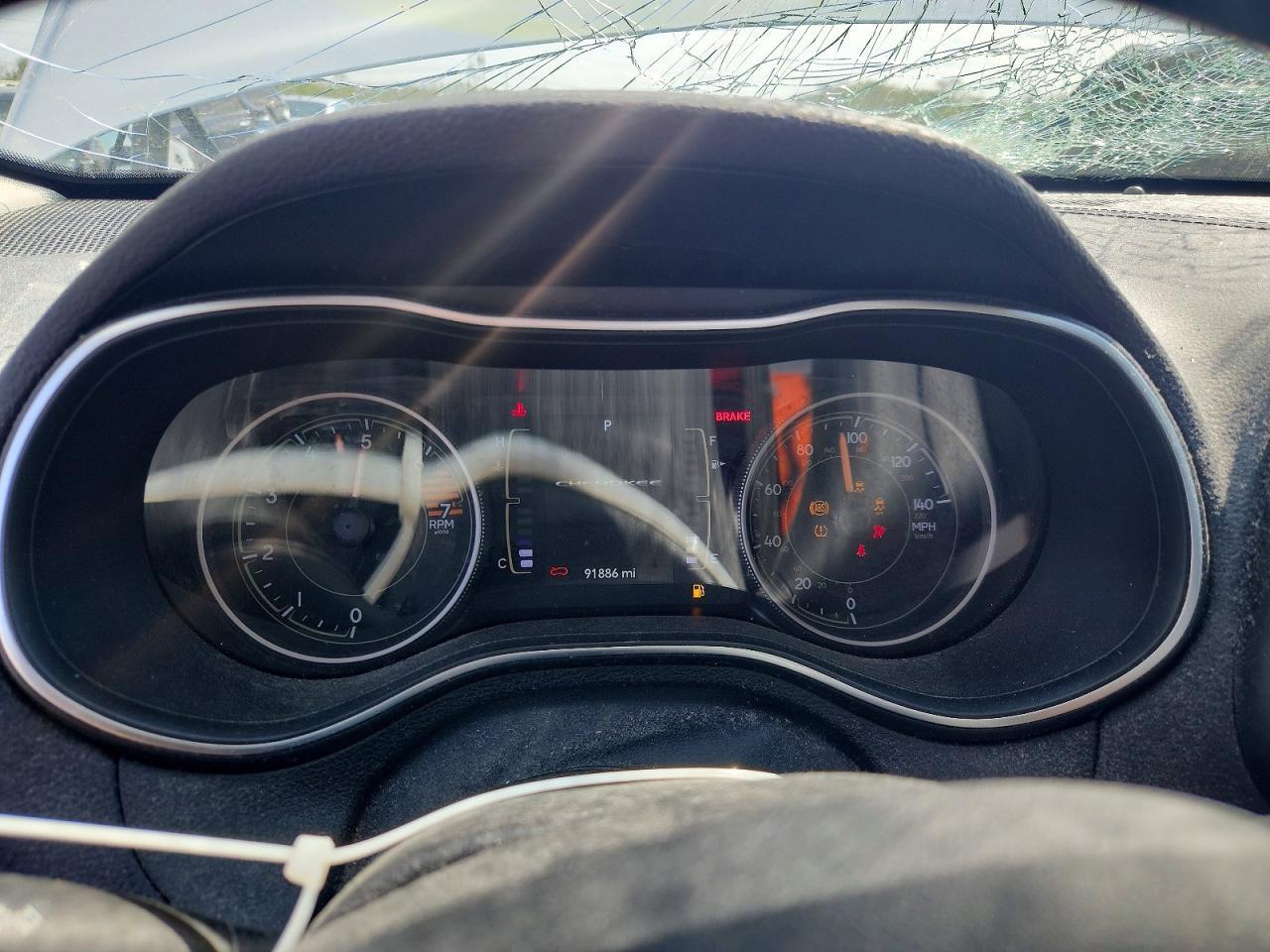2019 JEEP CHEROKEE