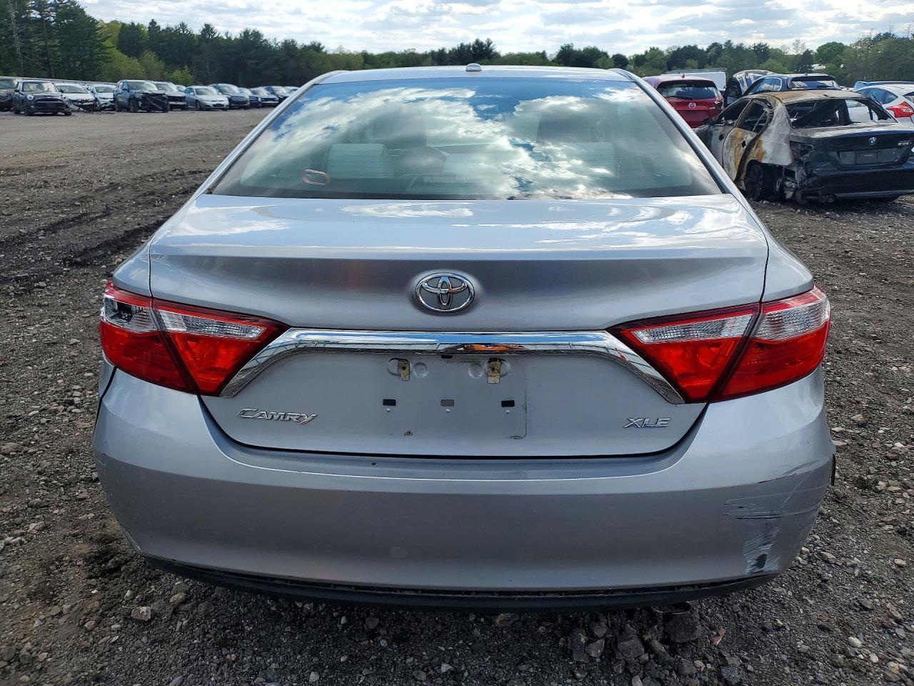 2015 TOYOTA CAMRY