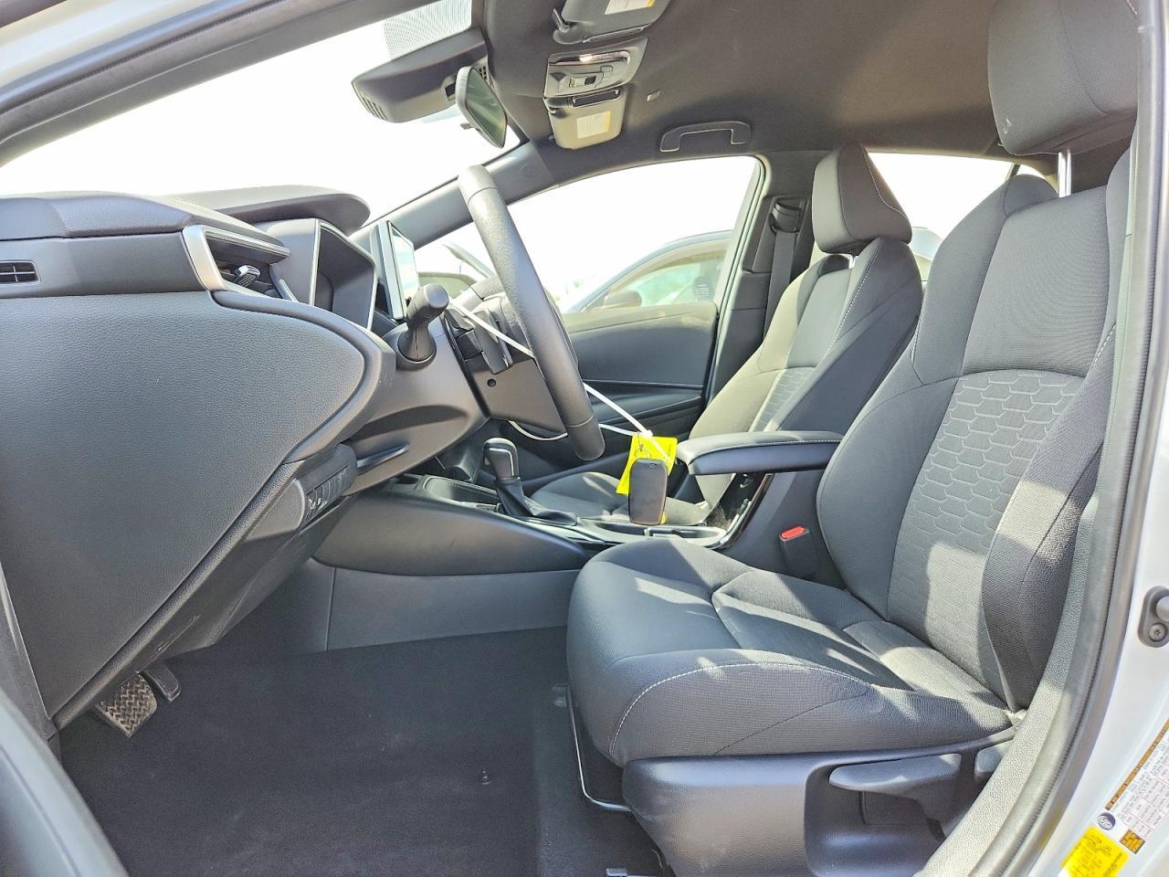 2025 TOYOTA COROLLA