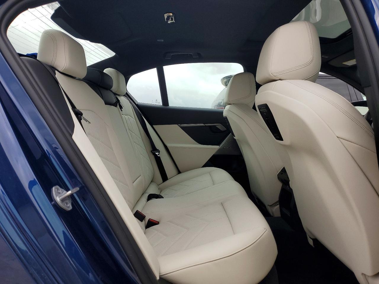 2026 BMW i5