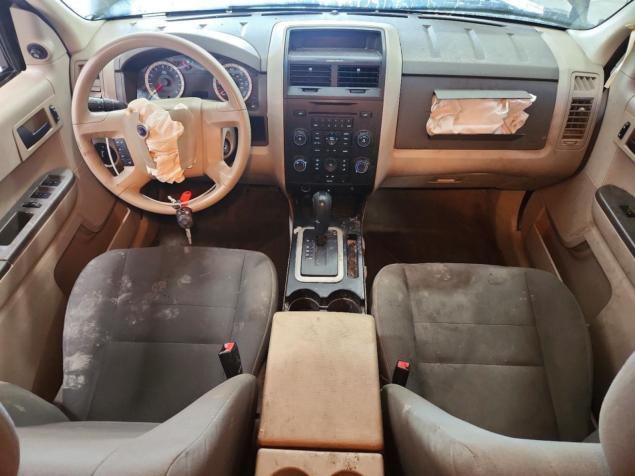 2010 FORD ESCAPE