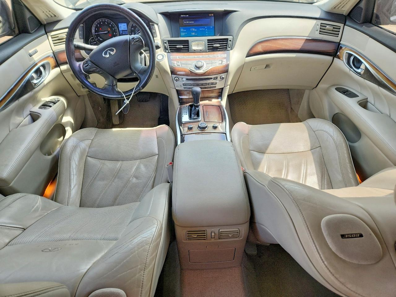 2011 INFINITI M37
