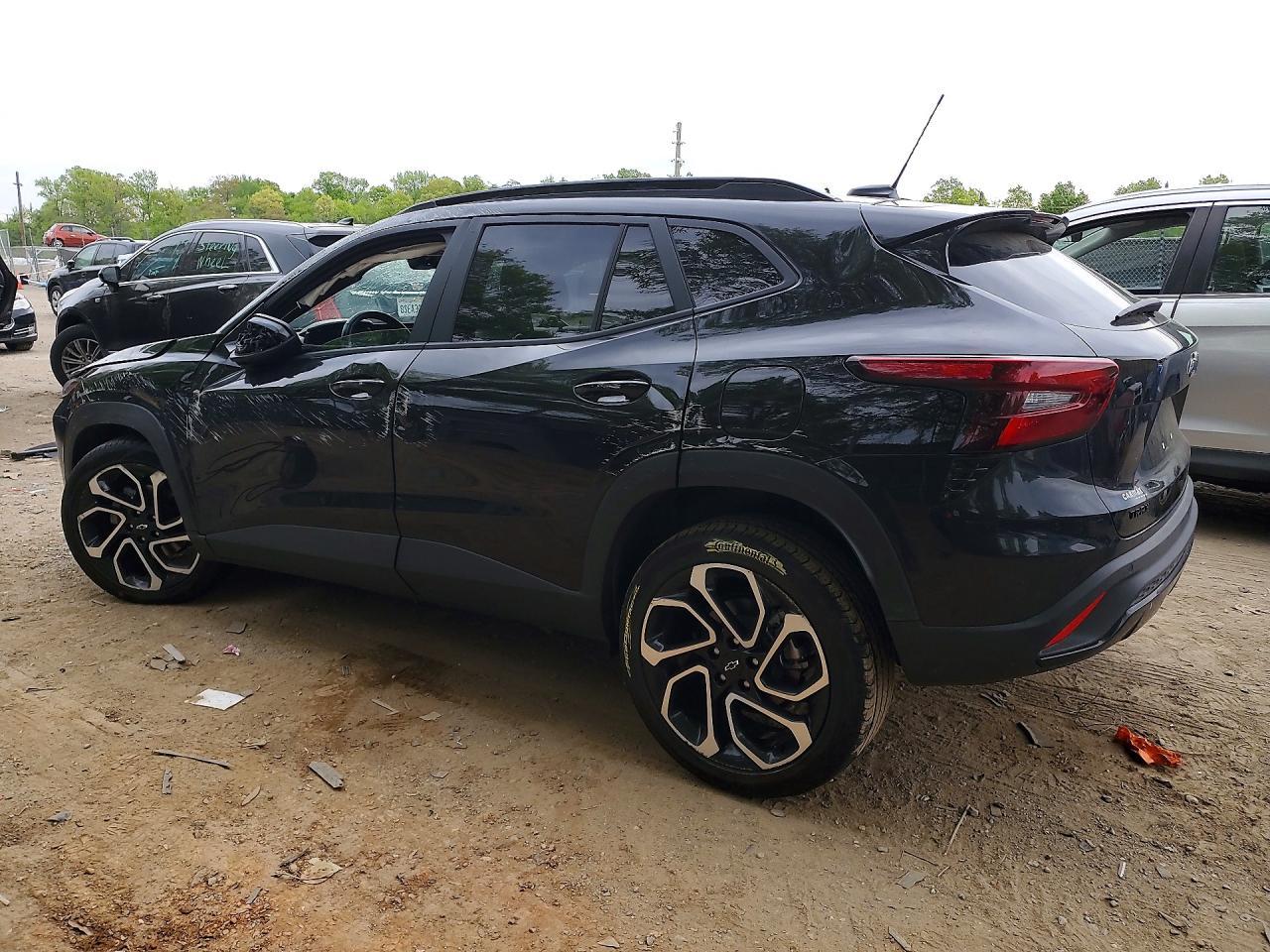 2025 CHEVROLET TRAX