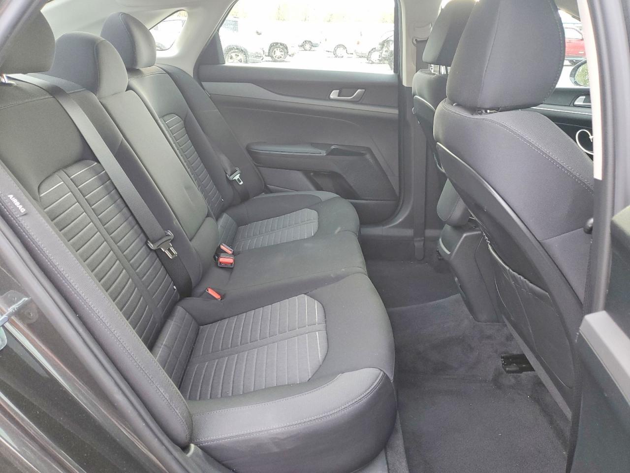 2025 KIA K5