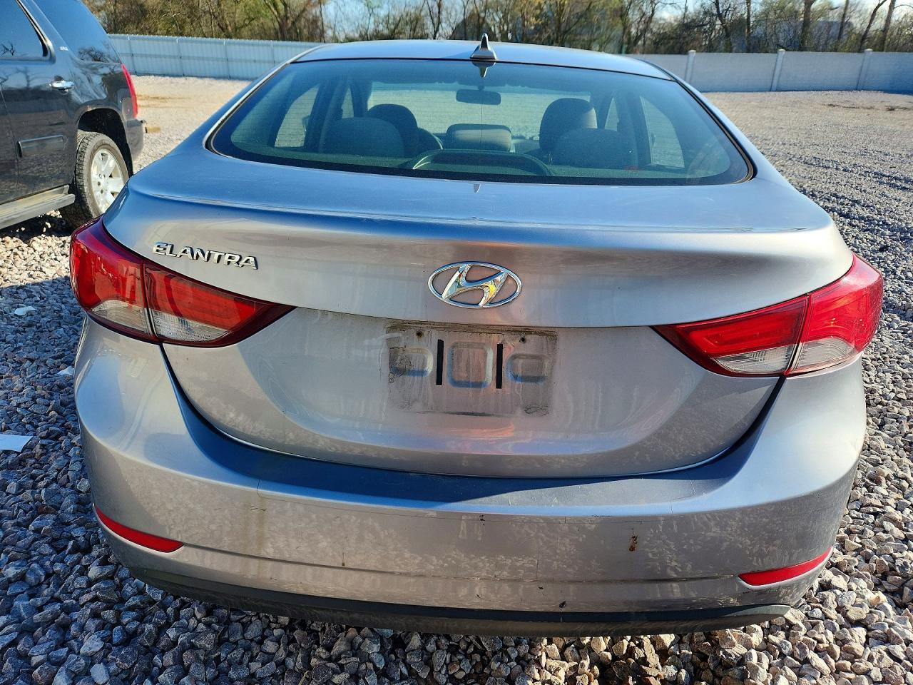 2016 HYUNDAI ELANTRA