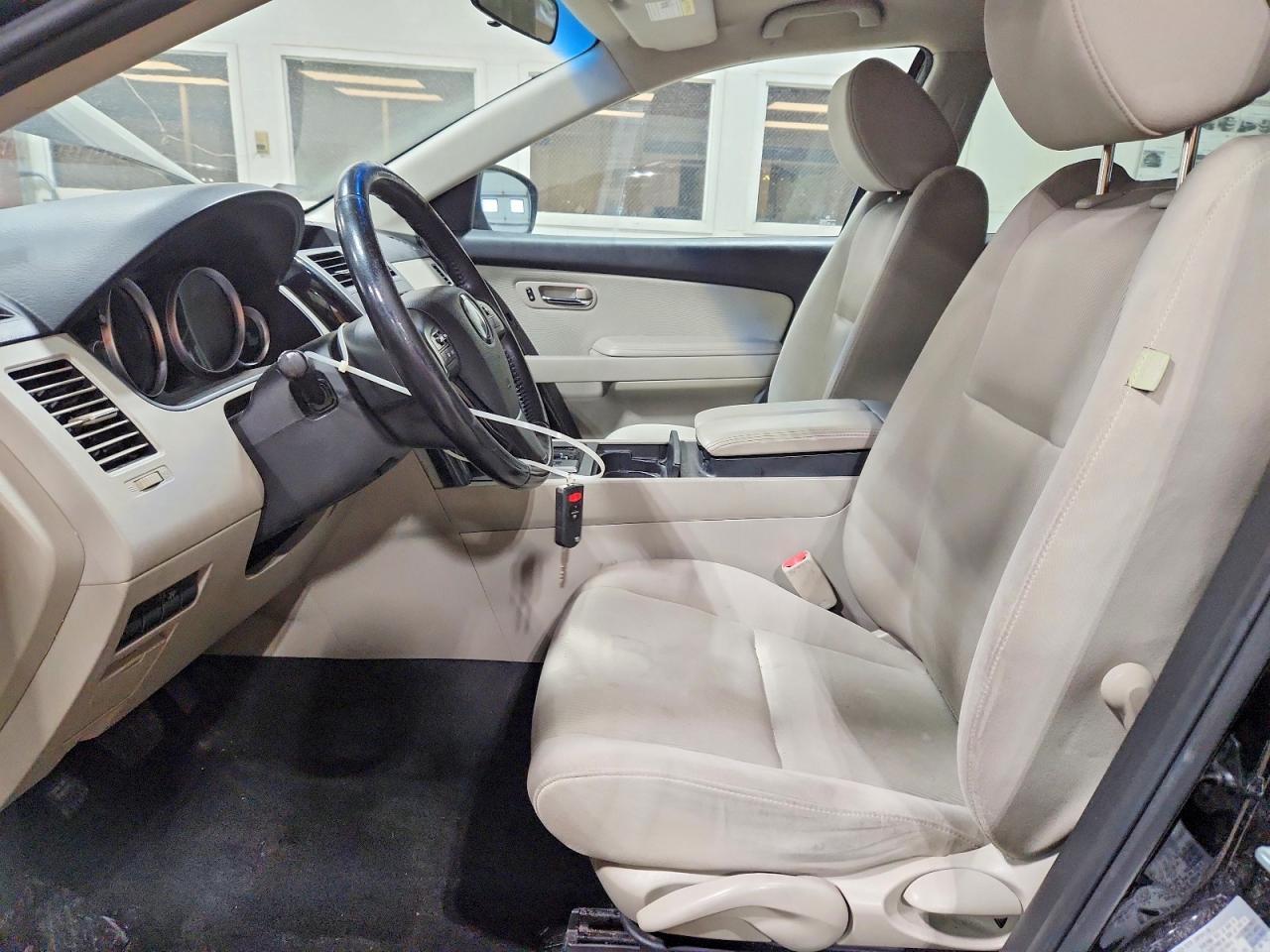 2011 MAZDA CX-9