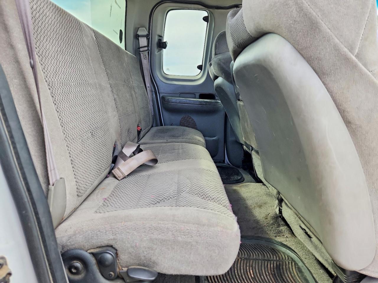 2002 FORD F-150 Lightning
