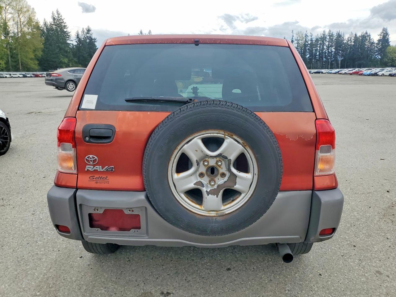 2002 TOYOTA RAV4