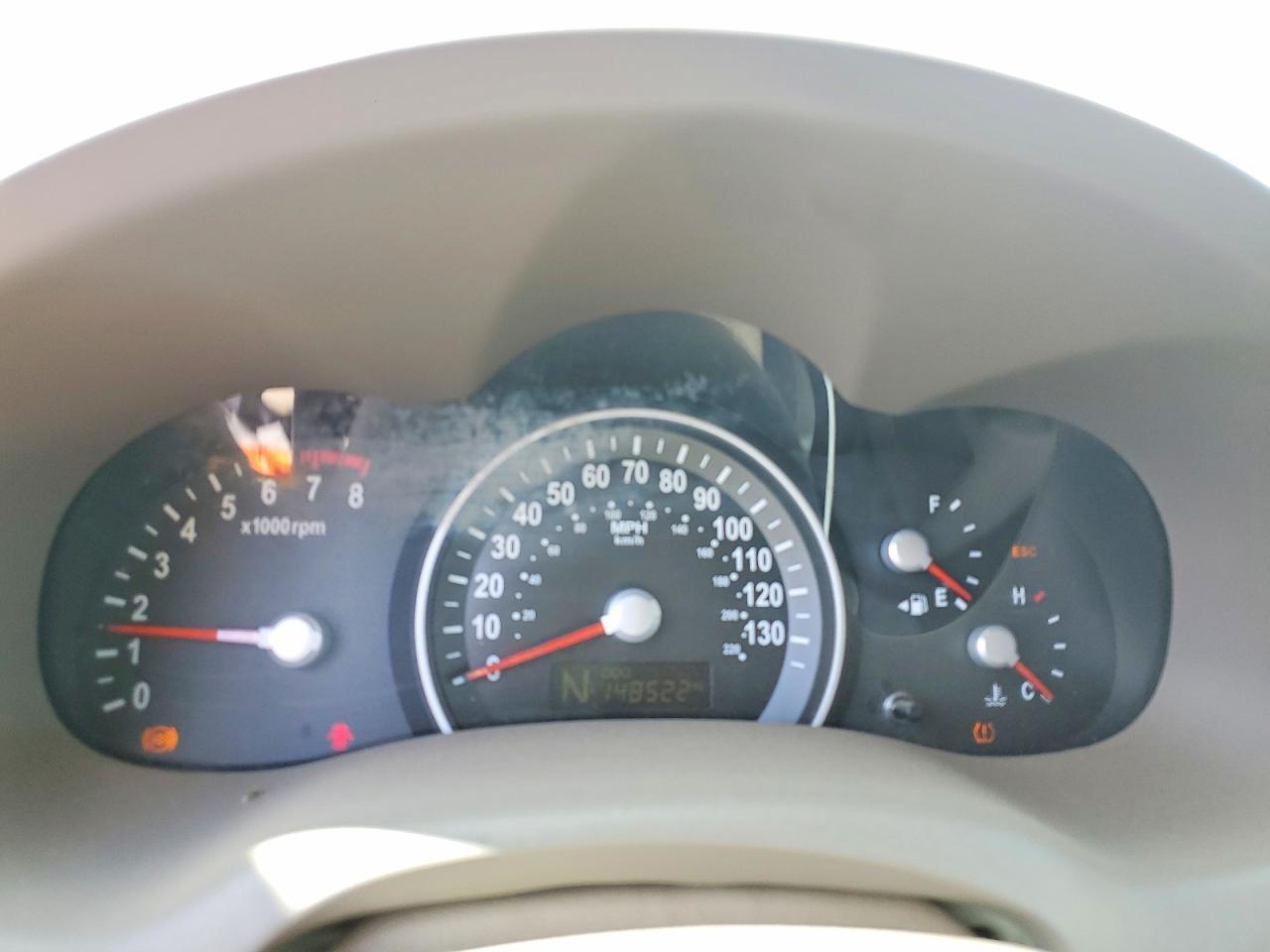 2012 KIA SEDONA