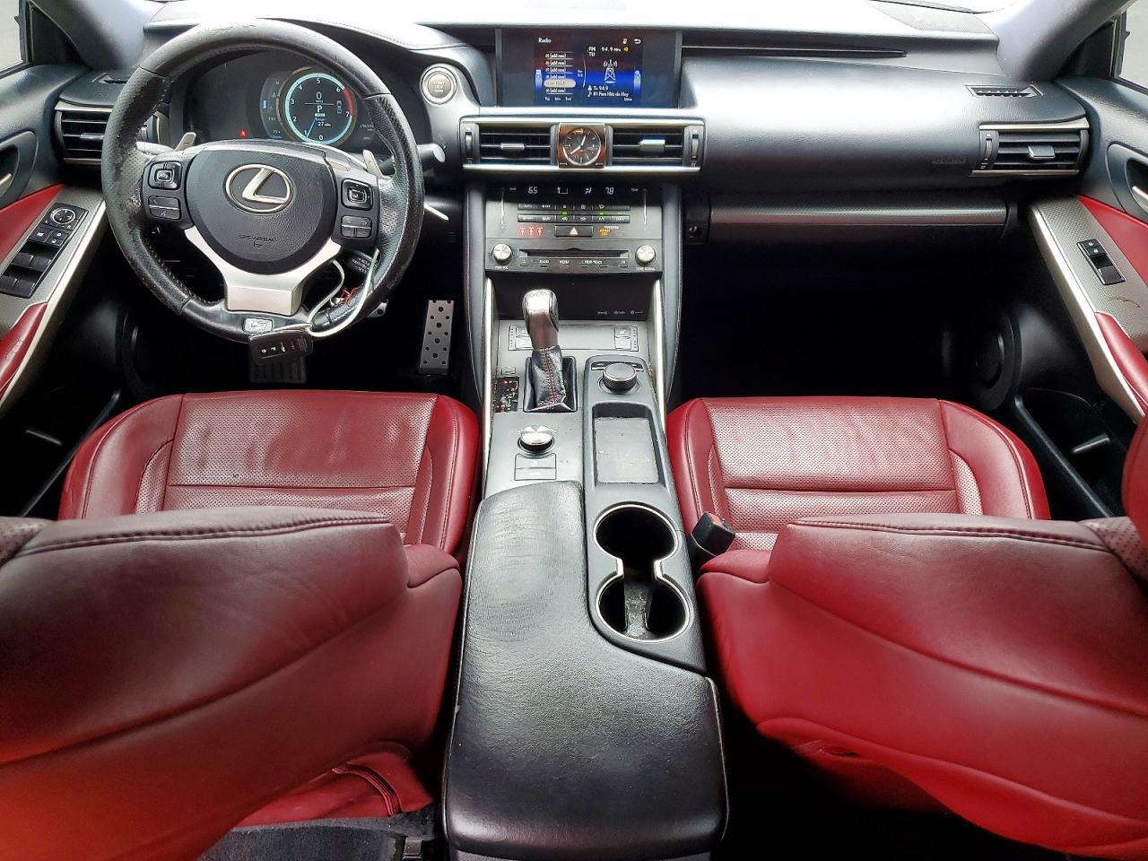 2018 LEXUS IS 300
