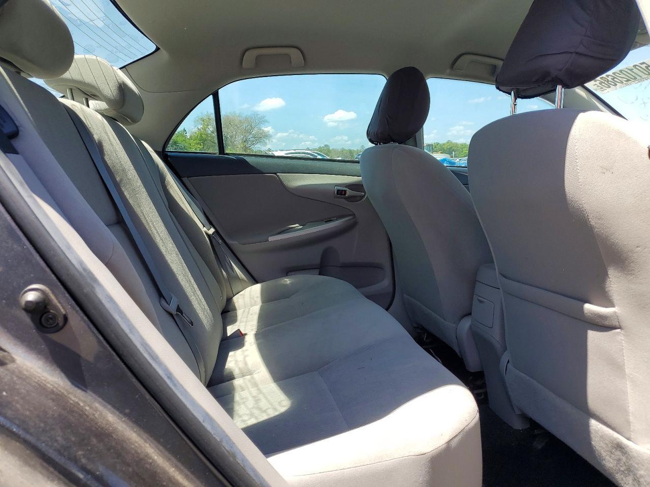2012 TOYOTA COROLLA