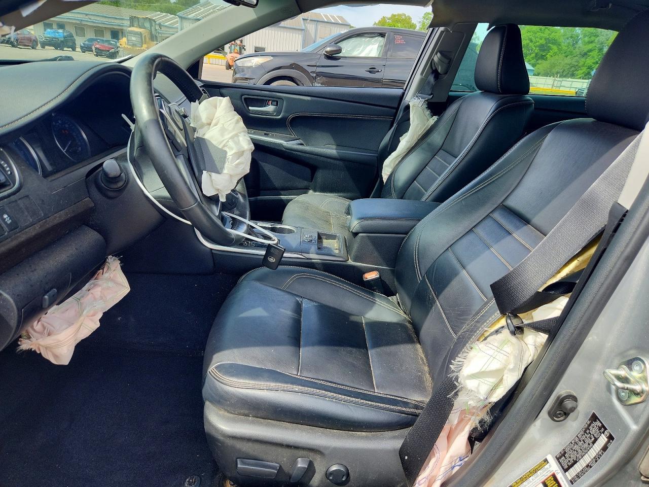 2017 TOYOTA CAMRY