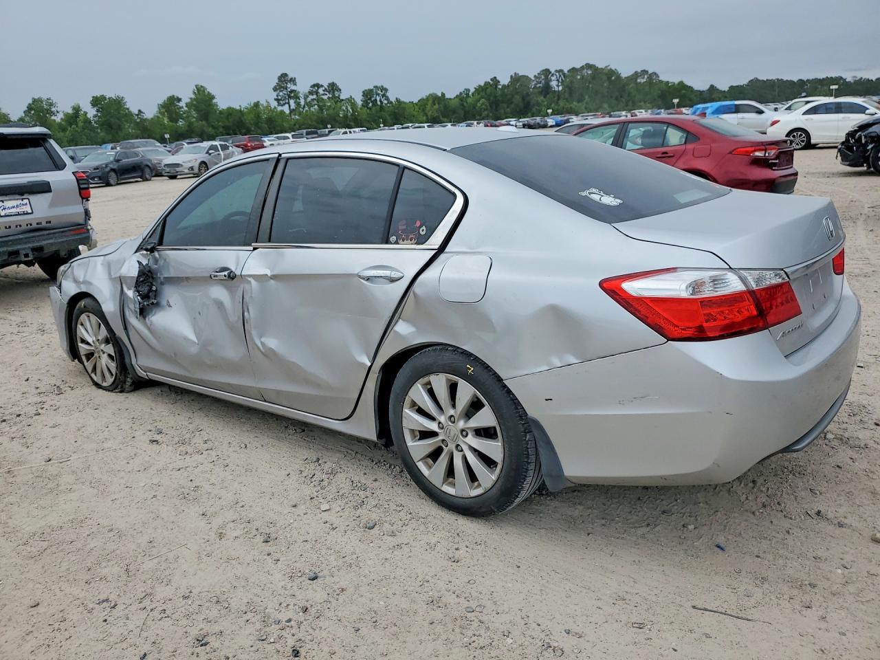 2015 HONDA ACCORD