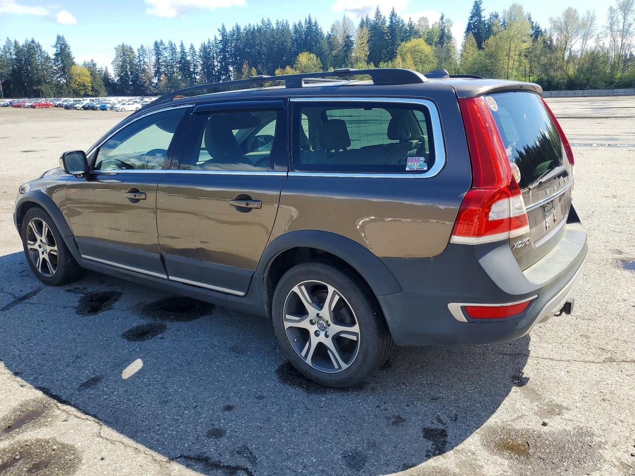 2015 VOLVO XC70
