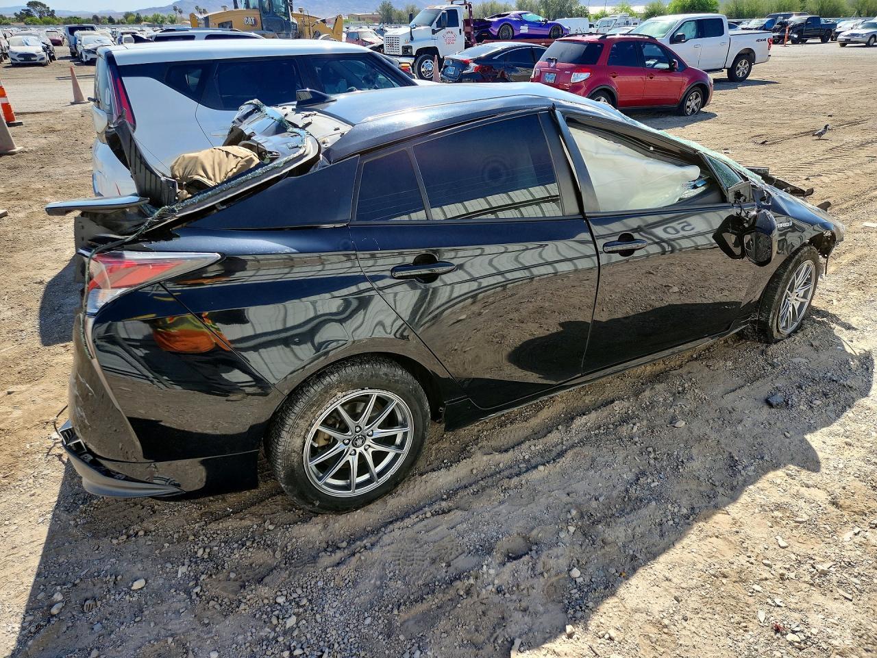 2016 TOYOTA PRIUS