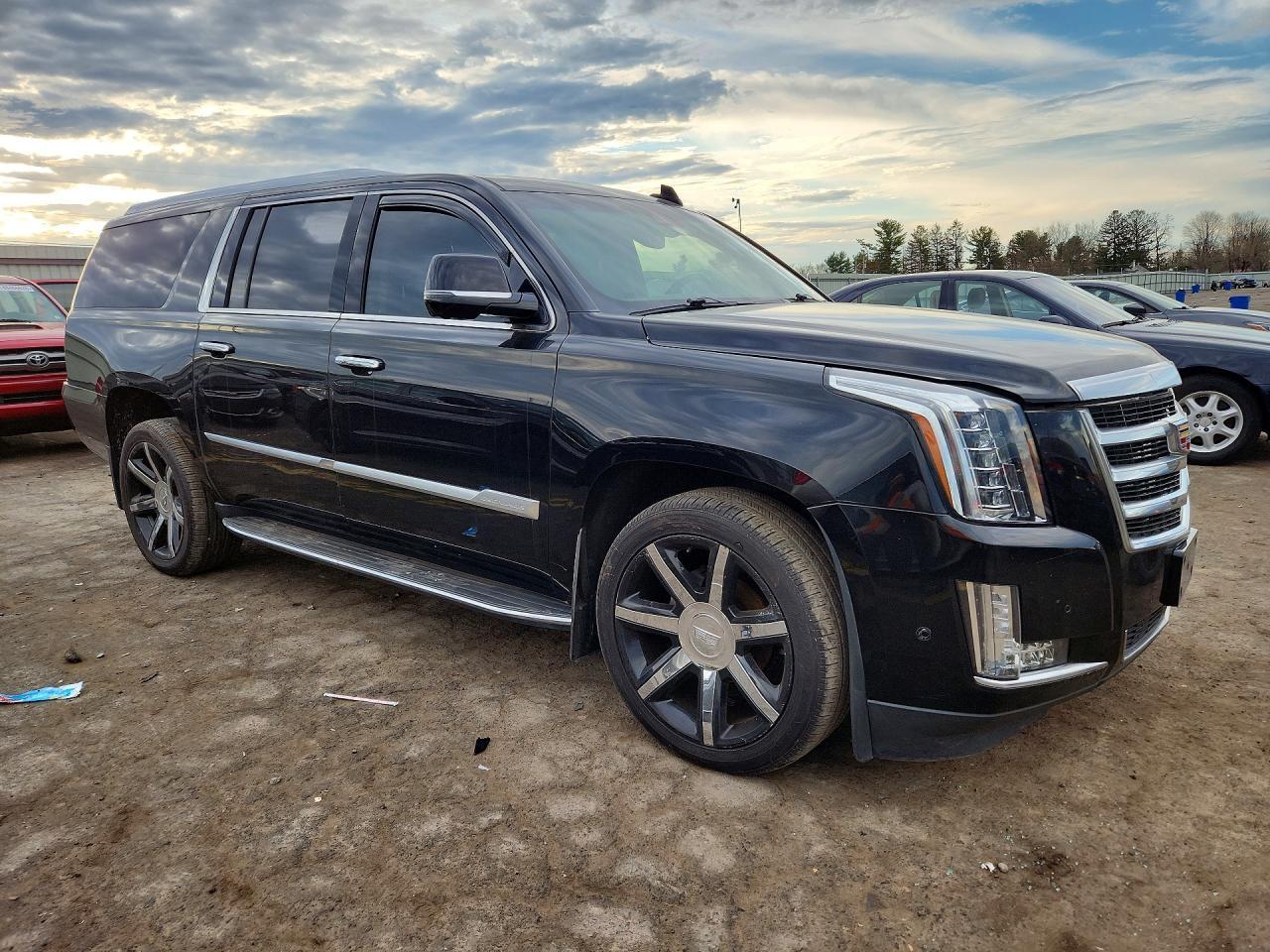 2019 CADILLAC Escalade ESV