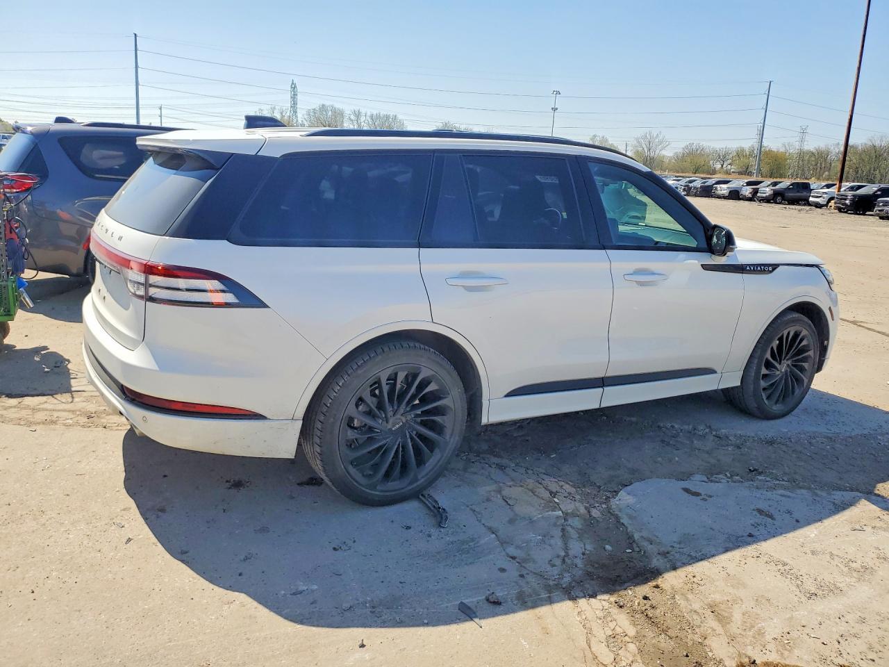 2025 LINCOLN Aviator
