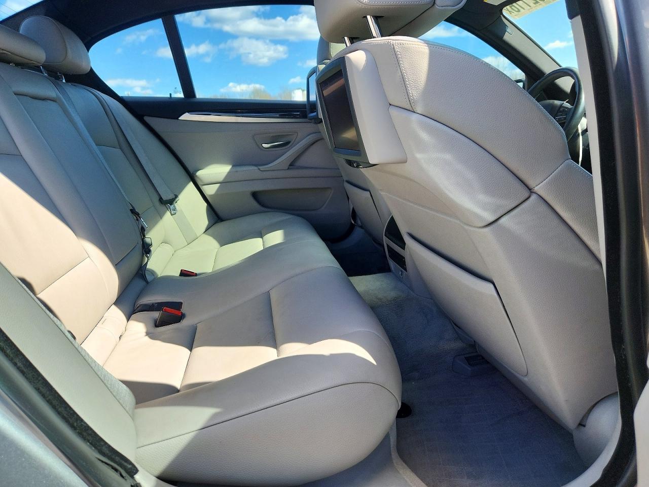 2013 BMW 5 series