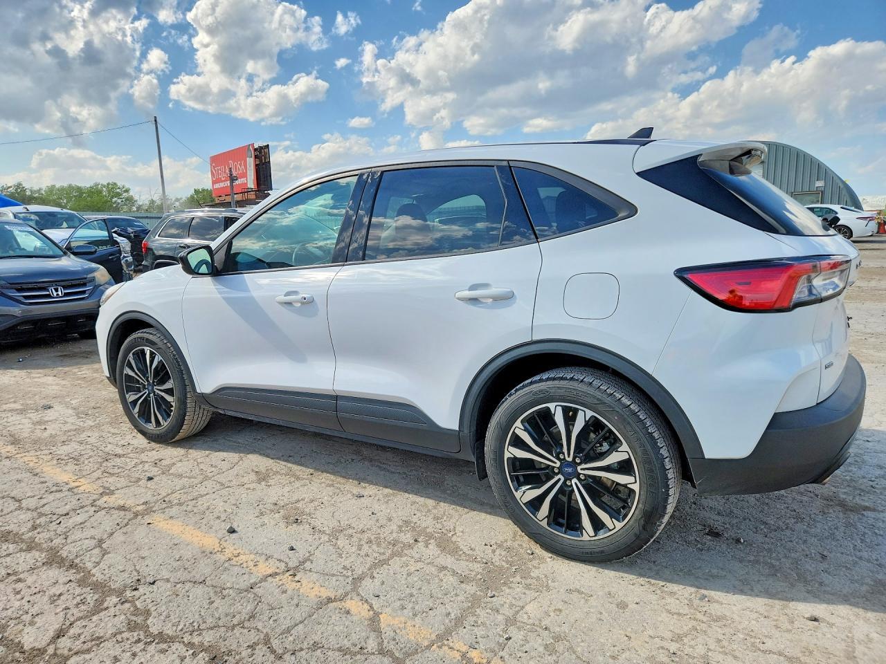 2022 FORD ESCAPE