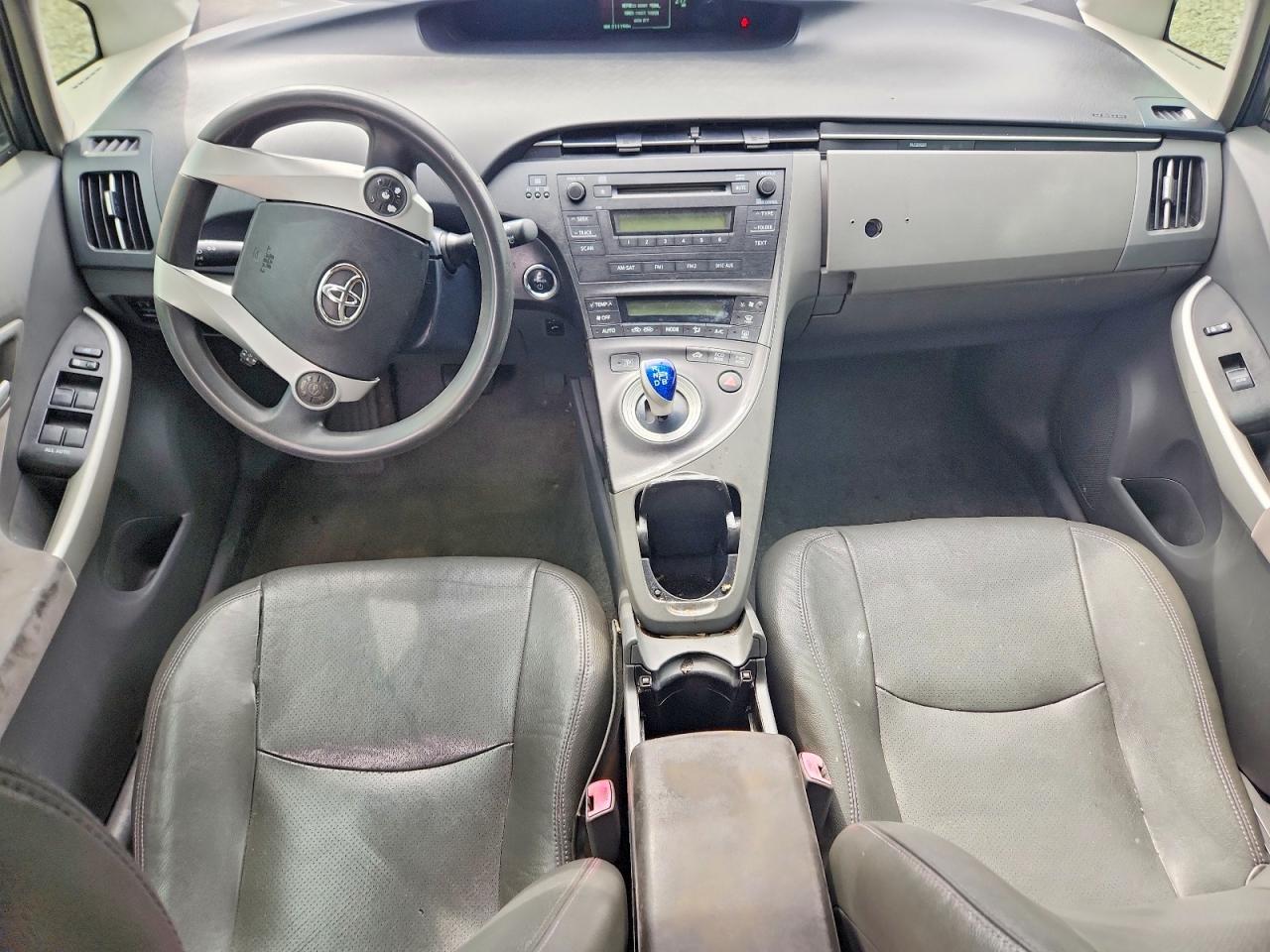2011 TOYOTA PRIUS