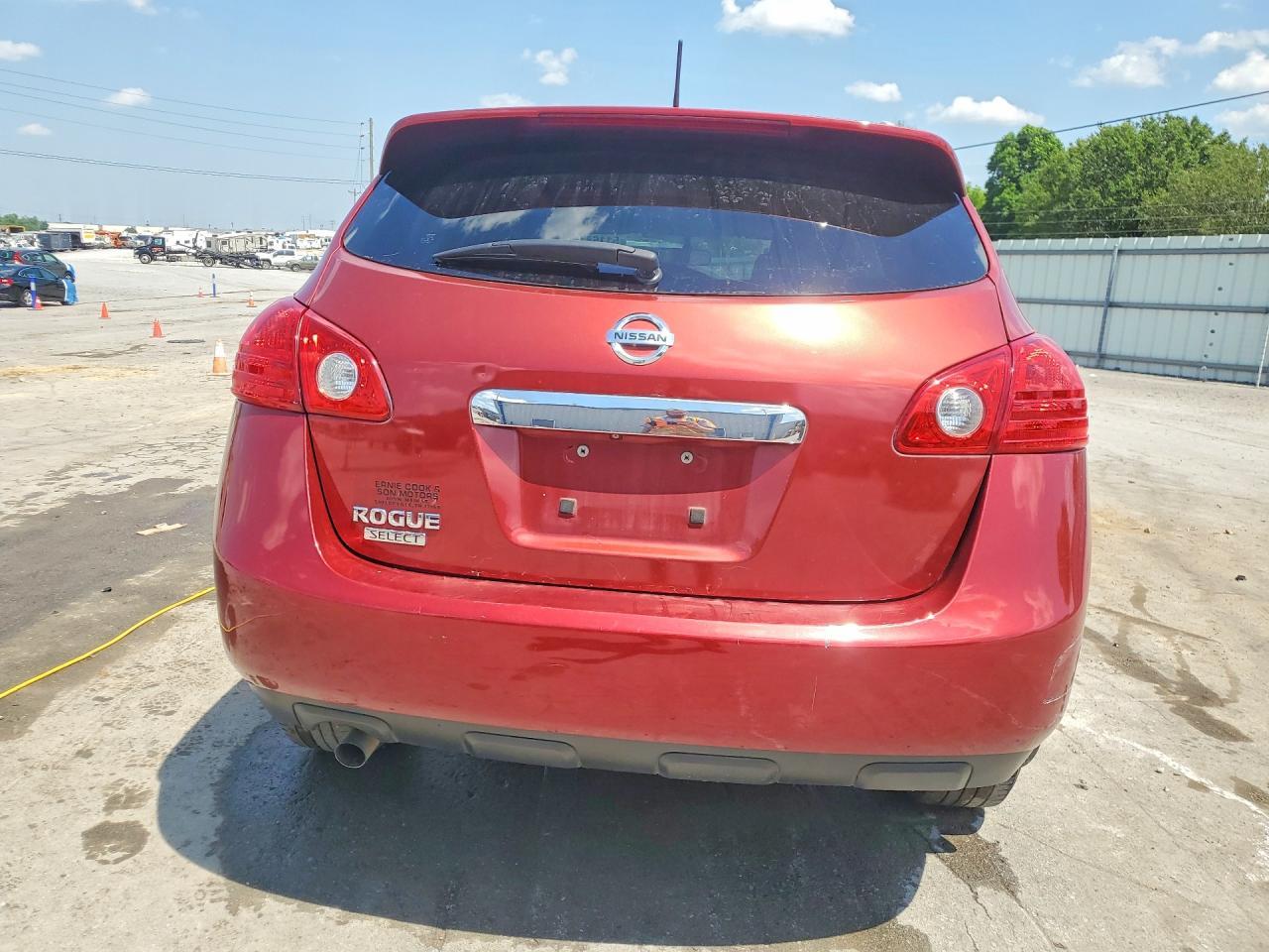 2015 NISSAN ROGUE