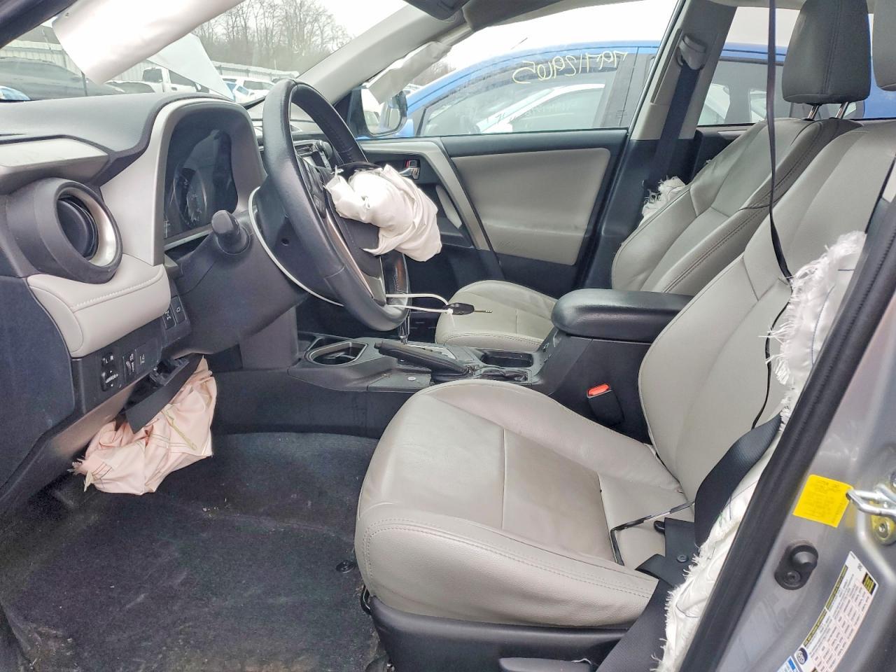 2017 TOYOTA RAV4