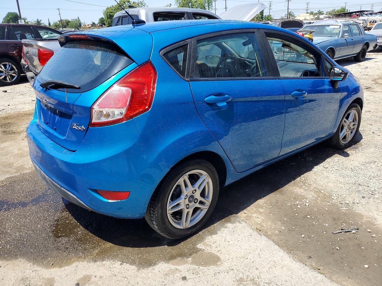 2017 FORD Fiesta