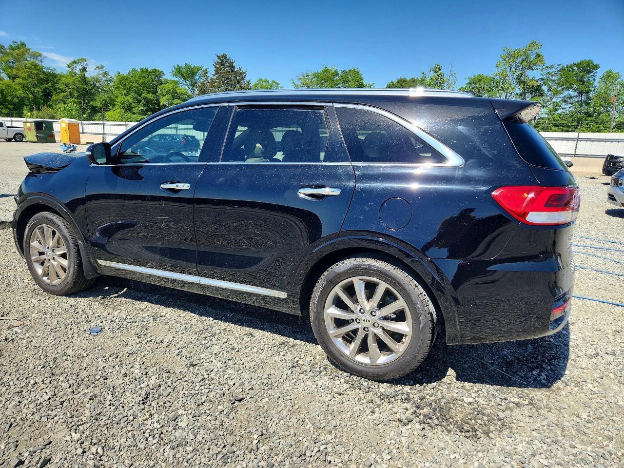 2016 KIA SORENTO
